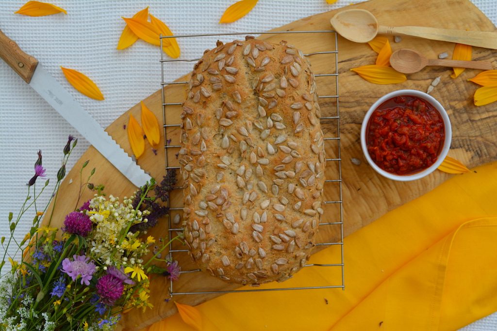 Barley bread with sunflower seeds